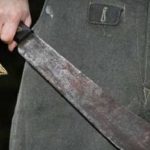 Diduga perselisihan batas tanah seorang pria tebas leher ipar hingga putus/ilustrasi -int